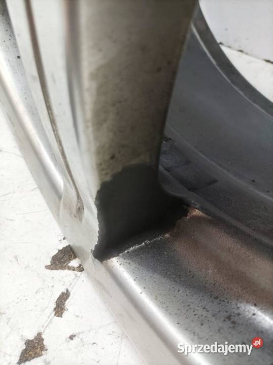 FELGA ALUMINIOWA R18 5X108 ET48 OC68MM 8JX18H2 Samochodowe