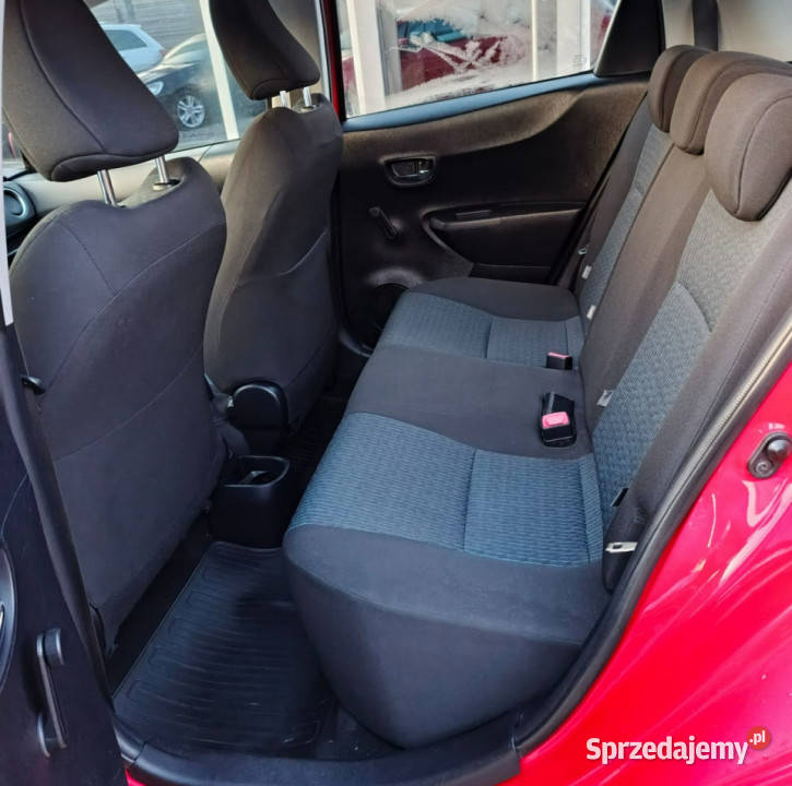 Toyota Yaris 13 benzyna opłatach III 20112019 wspomaganie kierownicy Chełm
