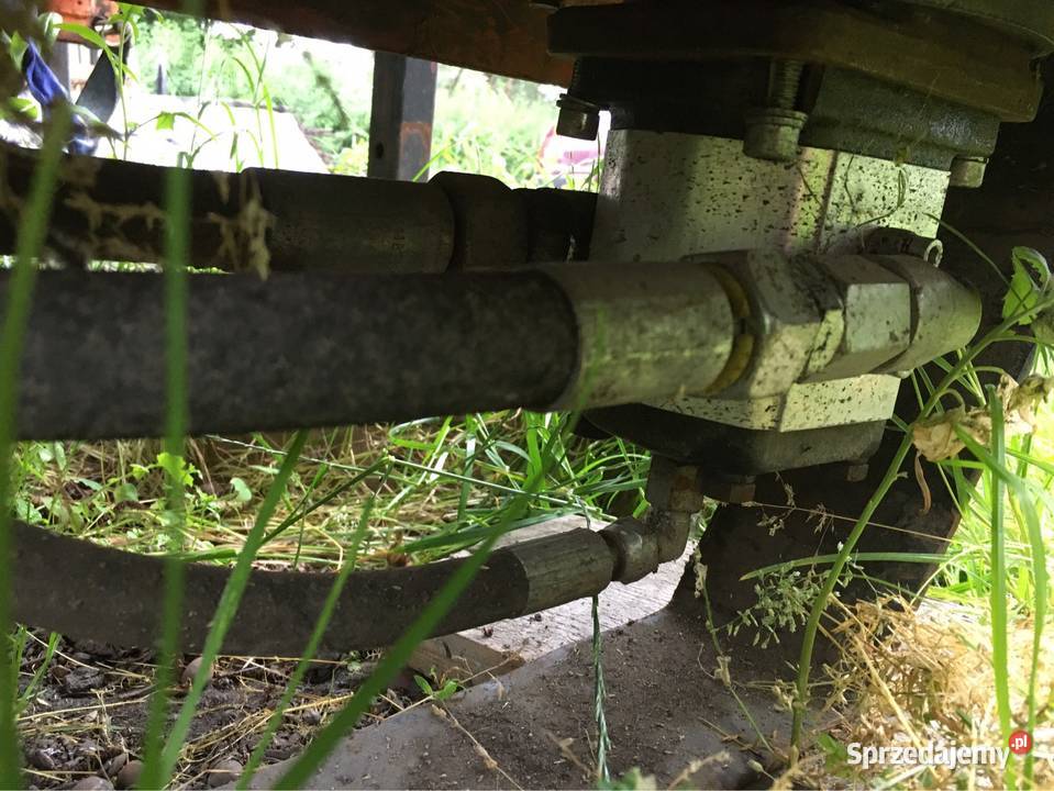 Kosiarka bijakowa wysięgnikowa Maszyny rolnicze