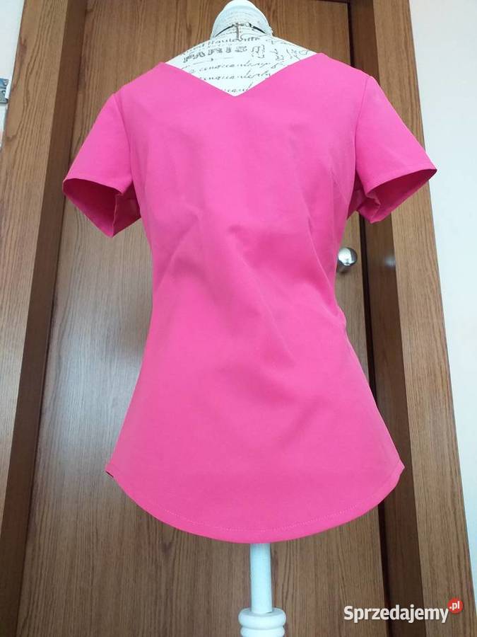 Różowa bluza A Rudzka M Katowice