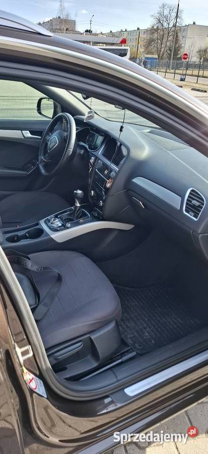 Sprzedaję Audi A4 B8 20tdi z 2013 roku sprzedam