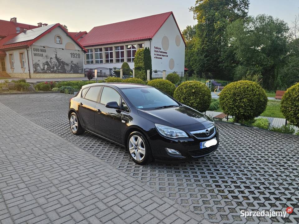 Opel Astra J 2011r 13cdTi Niski Przebieg Klima 4/5 Ryglice