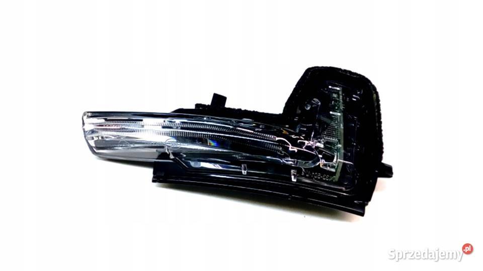 VOLVO XC90 II prawy kierunkowskaz prawe lusterko Bielany Wrocławskie
