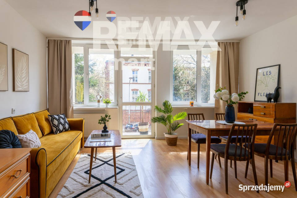 2 pokoje w centrum WarszawyCISZA WINDA BALKON Warszawa sprzedam