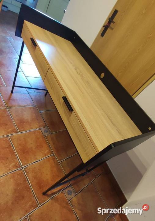 Loftowe biurko młodzieżowe do małego biura z Dopiewiec