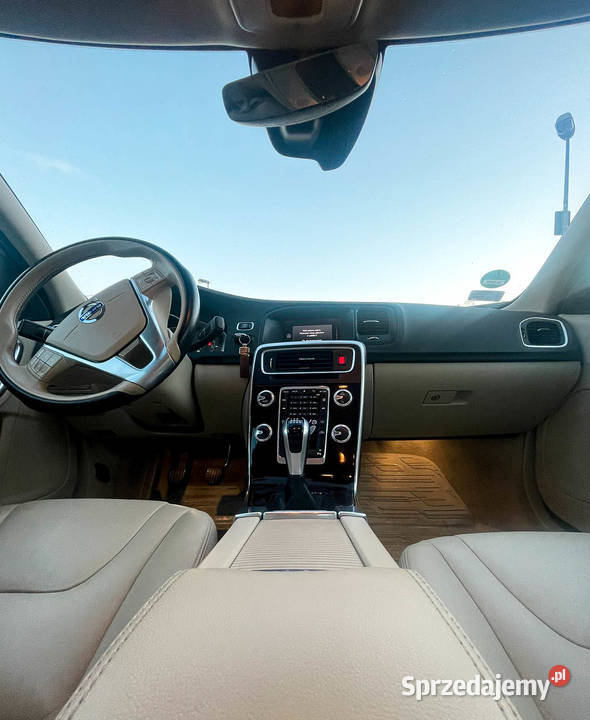 SRZEDAM Volvo S60 T3 Szczecin