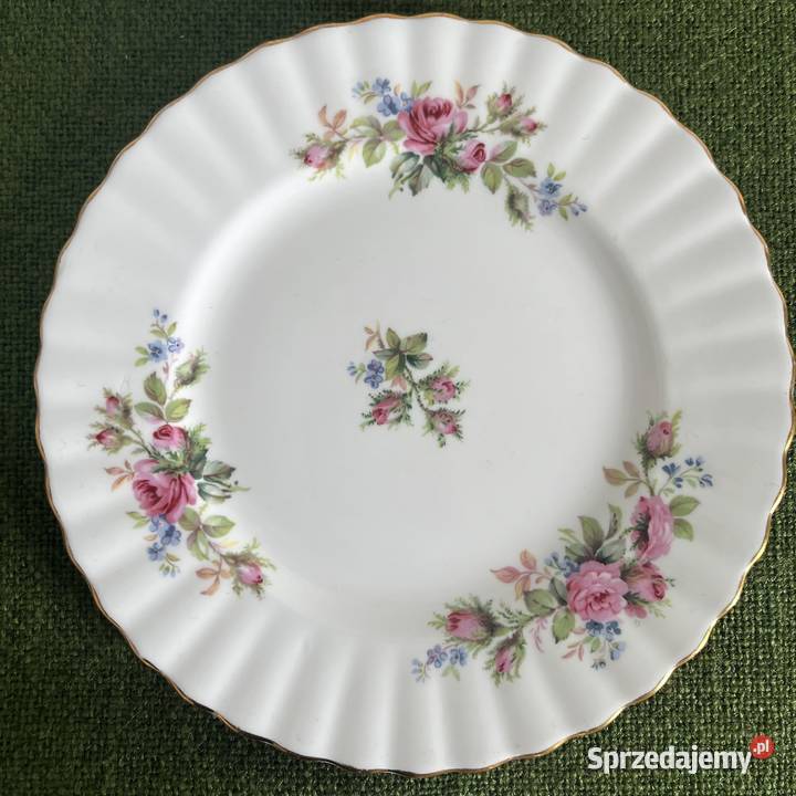 Trio z różą Royal Albert Moss Rose cukiernica Nowy Sącz