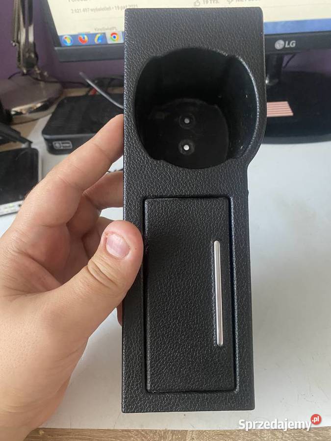 cup holder trzymacz na kubki ford monedo mk3 Wyposażenie wnętrza Krajenka