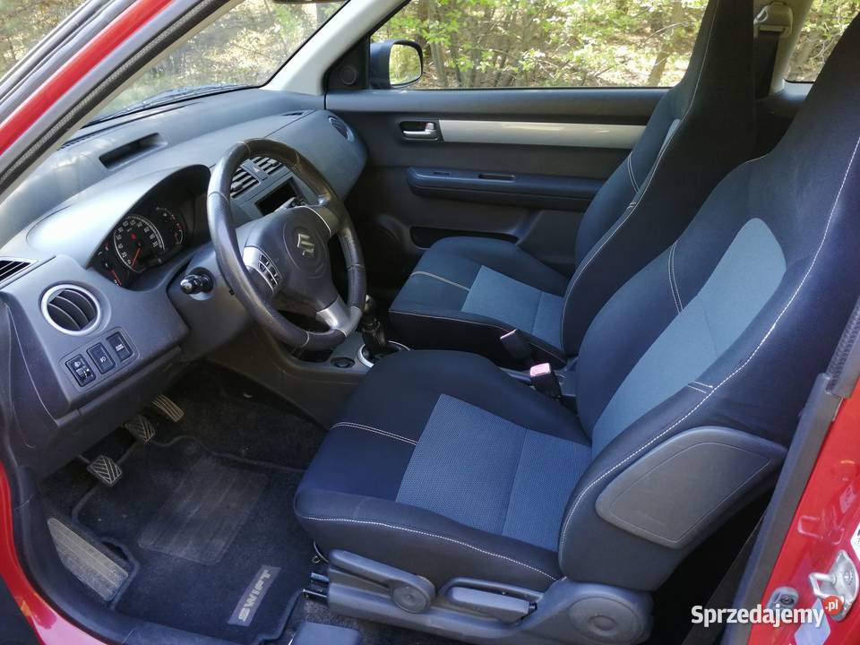 Suzuki Swift 13 Benzyna Klimatronik Grzane aluminiowe felgi Kłobuck