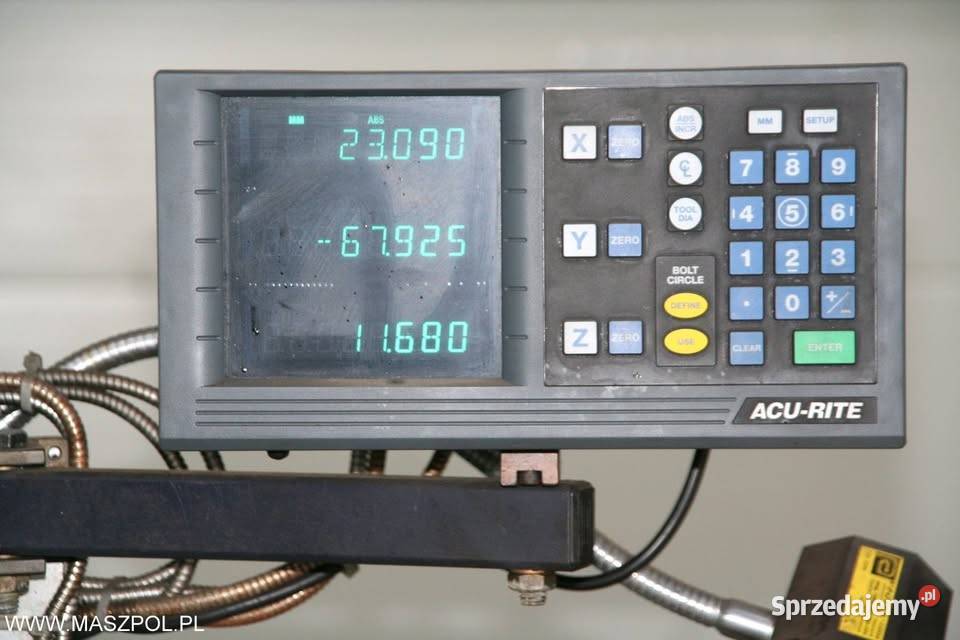 Frezarka uniwersalna FU 251M rb 2003 stan Głowno