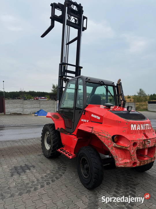 wózek widłowy terenowy MANITOU M302 3000 kabina Działoszyn