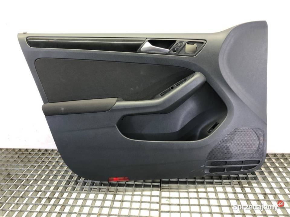 BOCZEK DRZWI LEWY PRZÓD VW JETTA IV osobowe