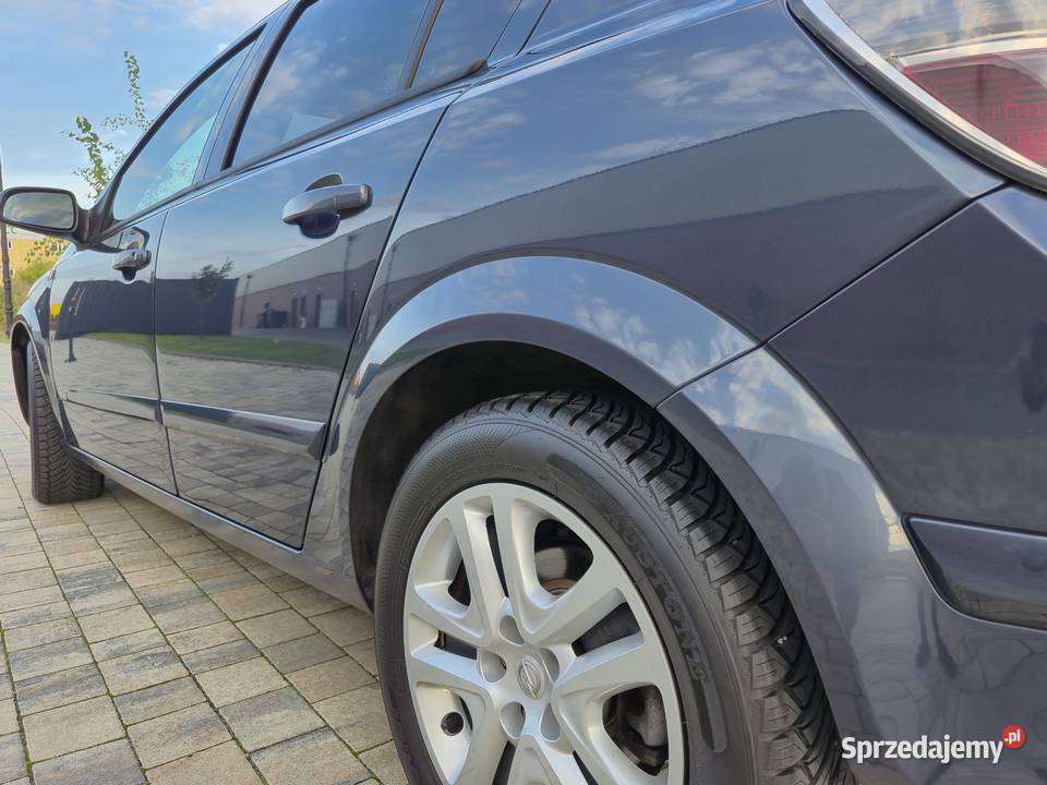 Opel Astra H liftMega stanOryginalny lakierZero Radomsko