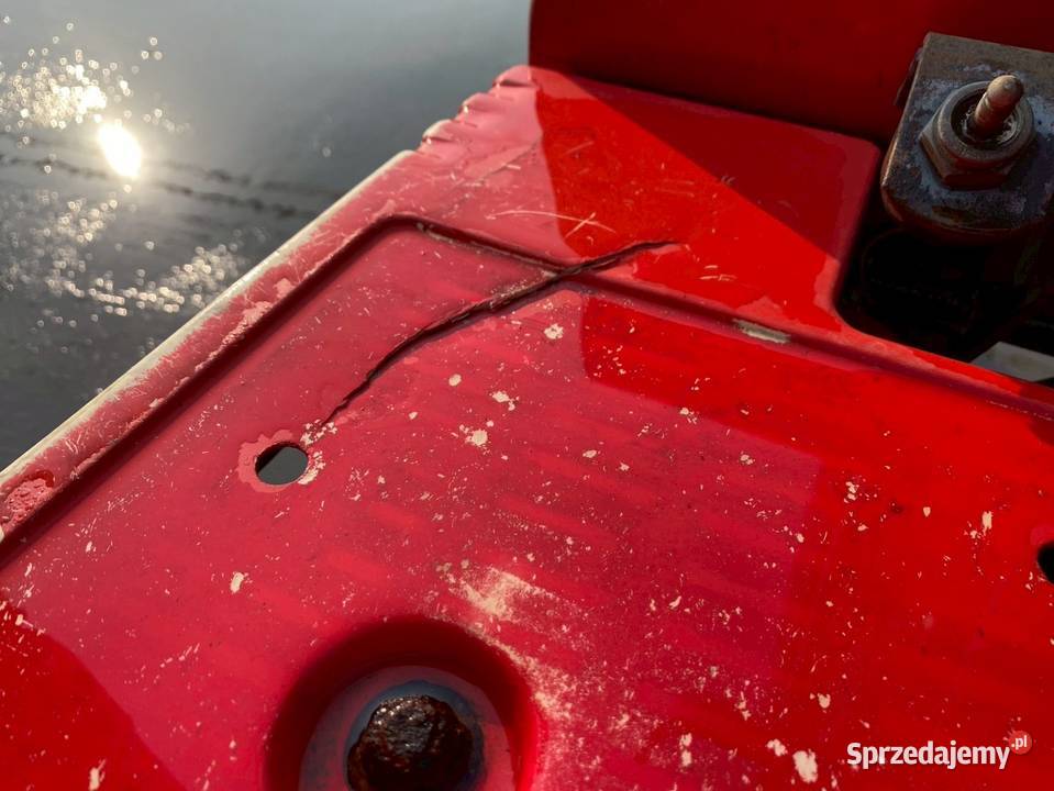 Traktor Mitsubishi MT16 Skała