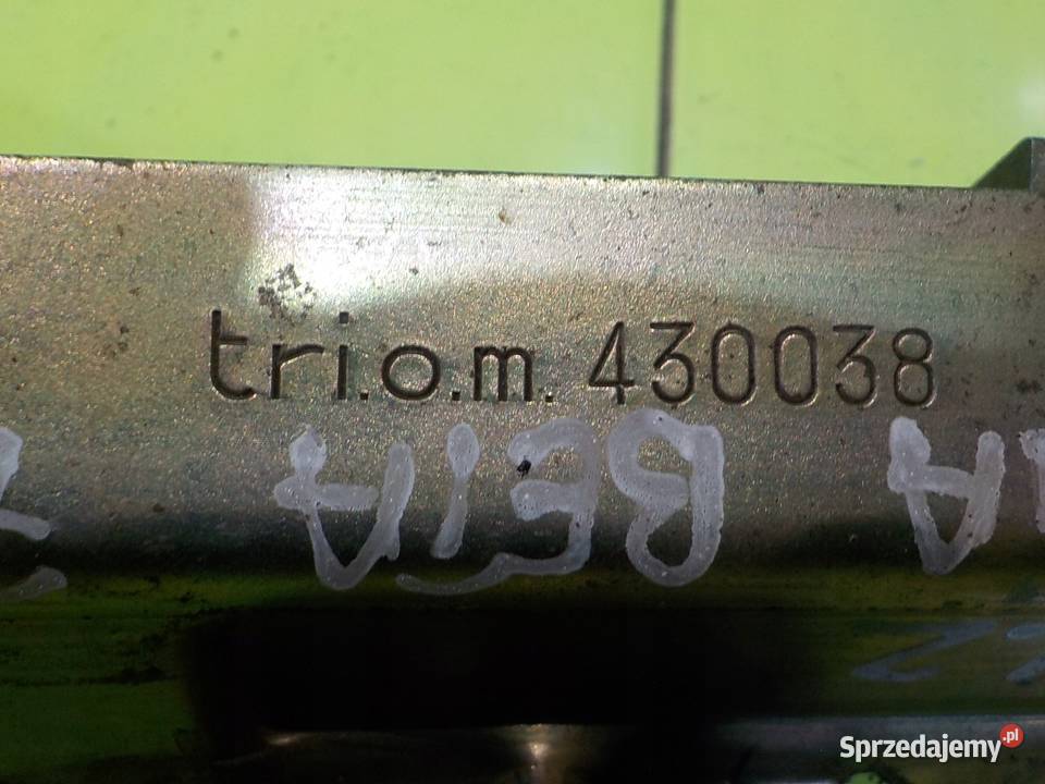 LANCIA BETA 20 B 83r COUPE 2D zamek klapy tyl Suków