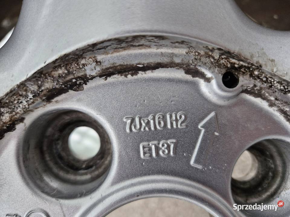 Felga AUDI 80 Competition 8A0 601 025N 8A0 071 Motoryzacja Gdańsk