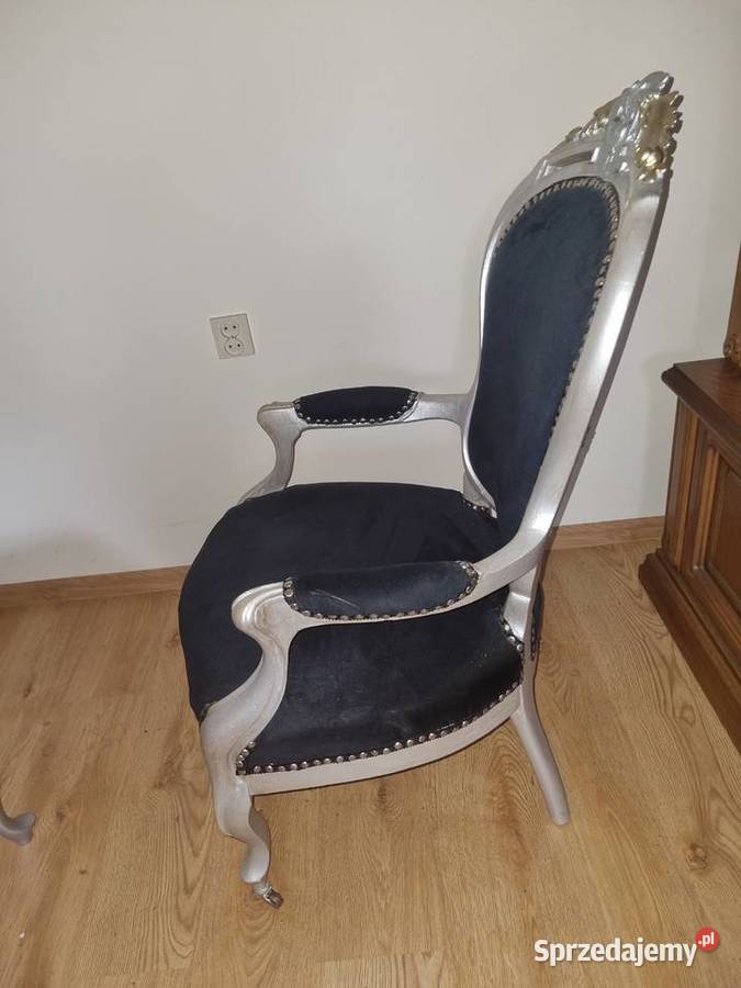 FOTEL BAROK Z PODNÓŻKIEM PUFĄ Poznań