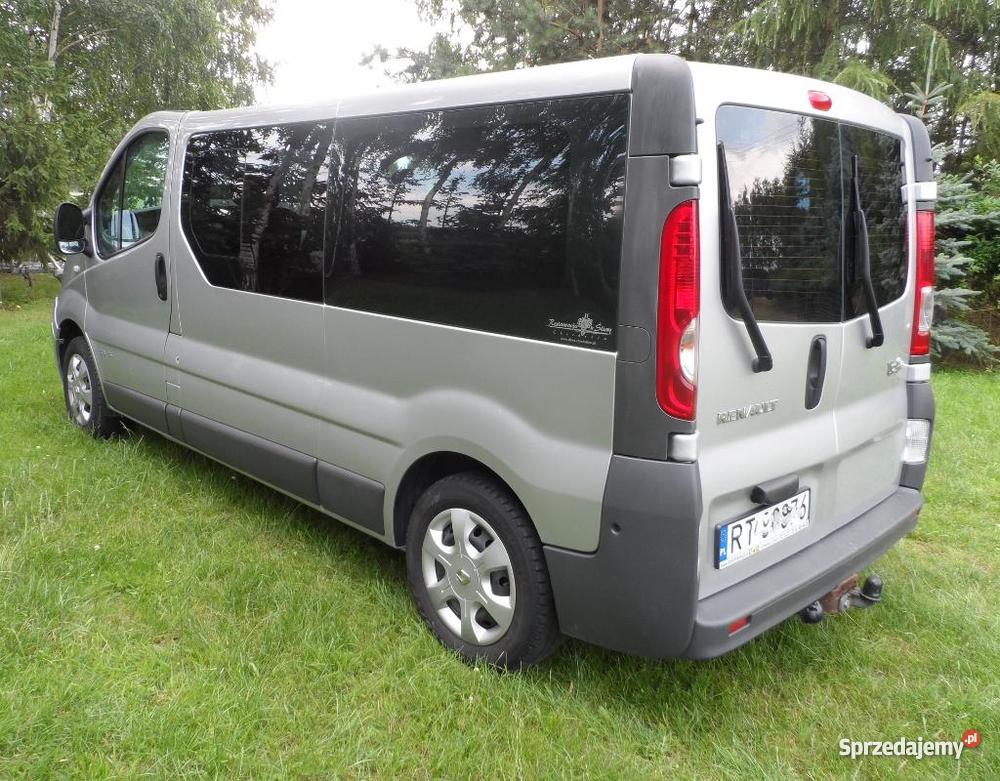 Renault Trafic Passenger Long 9 osobowy WEBASTO srebrny Motoryzacja Sandomierz