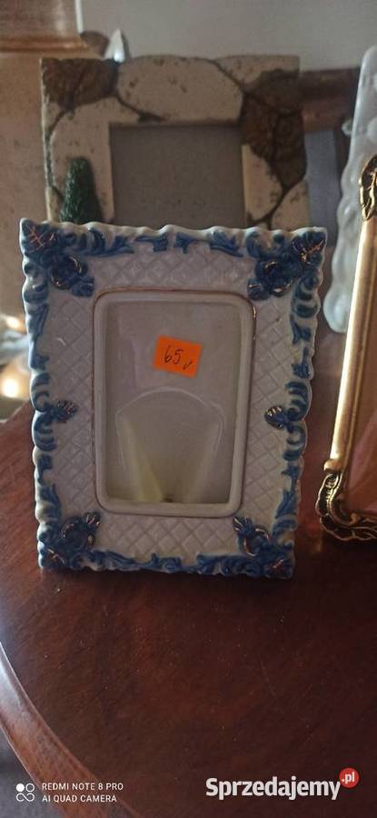 Porcelanowa biała stojąca ramka do zdjęć Z Gdańsk