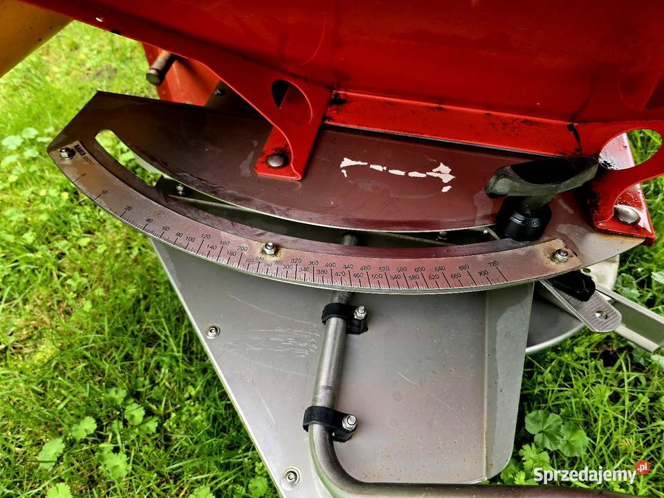 Rozsiewacz nawozu Kuhn MDS 1131 24M Przewłoki