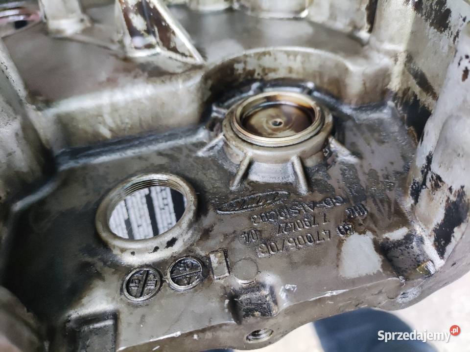 SILNIK NA CZĘŚCI GŁOWICA BMW E87 120d 163 M47 Częstochowa sprzedam