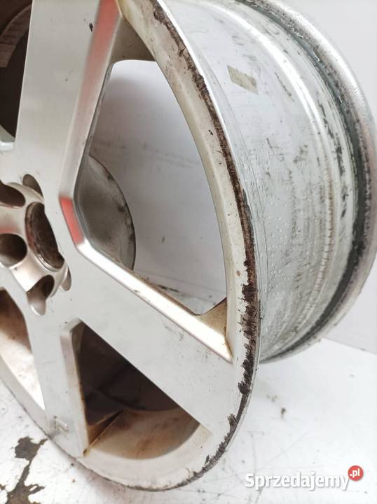 FELGA ALUMINIOWA R17 5X108 ET46 OC64MM 8JX17X46