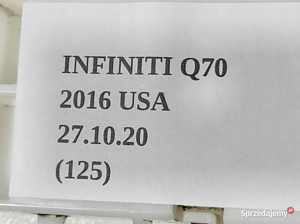 ŚLIZG ZDERZAKA LEWY TYŁ INFINITI Q70 M30d M37 osobowe Nowy Tomyśl