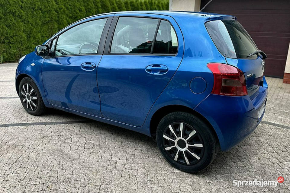 Toyota Yaris Toyota Yaris 13 87 5Drzwi Wrocław
