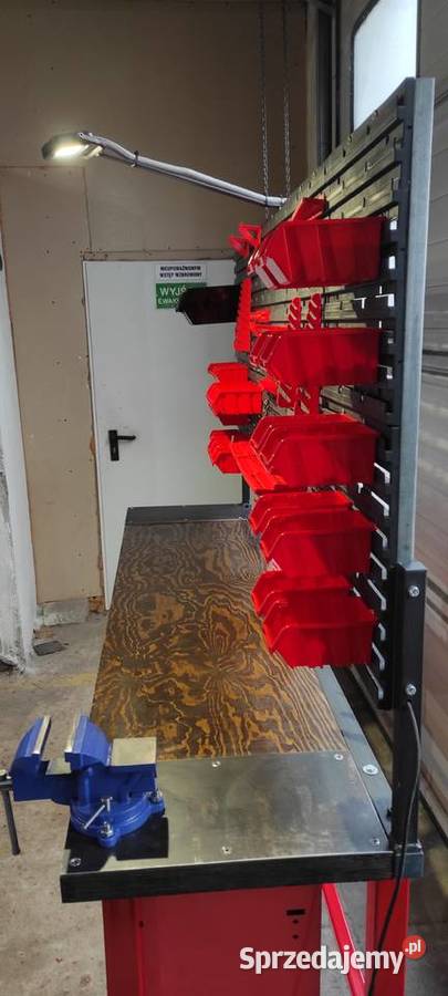 Stół warsztatowy do majsterkowania