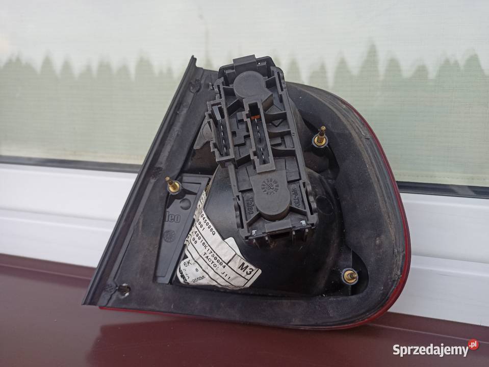 Seat Cordoba 1 I LIFT FL lampa tył tylna lewa w osobowe Sieradz sprzedam