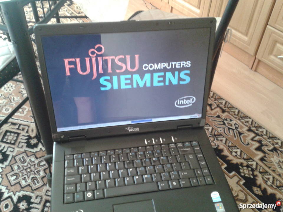 Fujitsu Siemens AMILO Li 1718 Lekko uszkodzony Gdańsk