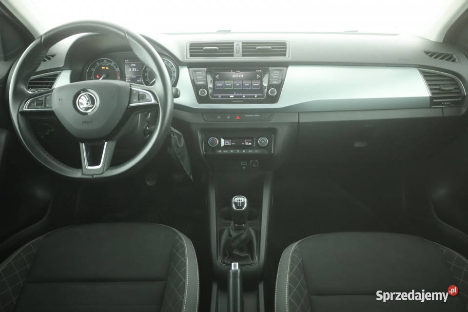 Skoda Fabia 10 TSI isofix Lublin