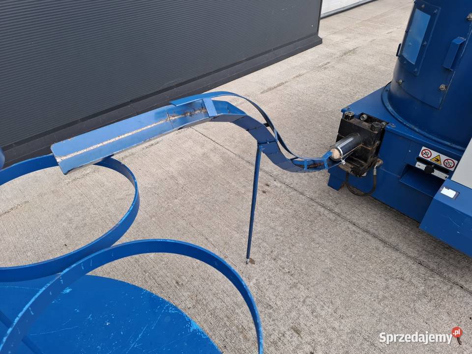 Karuzela pakująca do brykietu