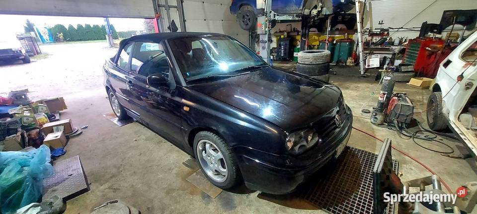 Golf 4 1998r 20 benzyna 115 klimatyzacja eldach Golf Oleśnica sprzedam