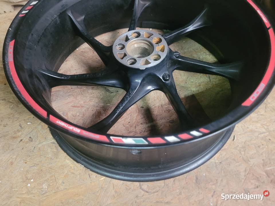Honda VFR 1200 F felga felgi kolo tarcz tarcze Nowy Tomyśl sprzedam