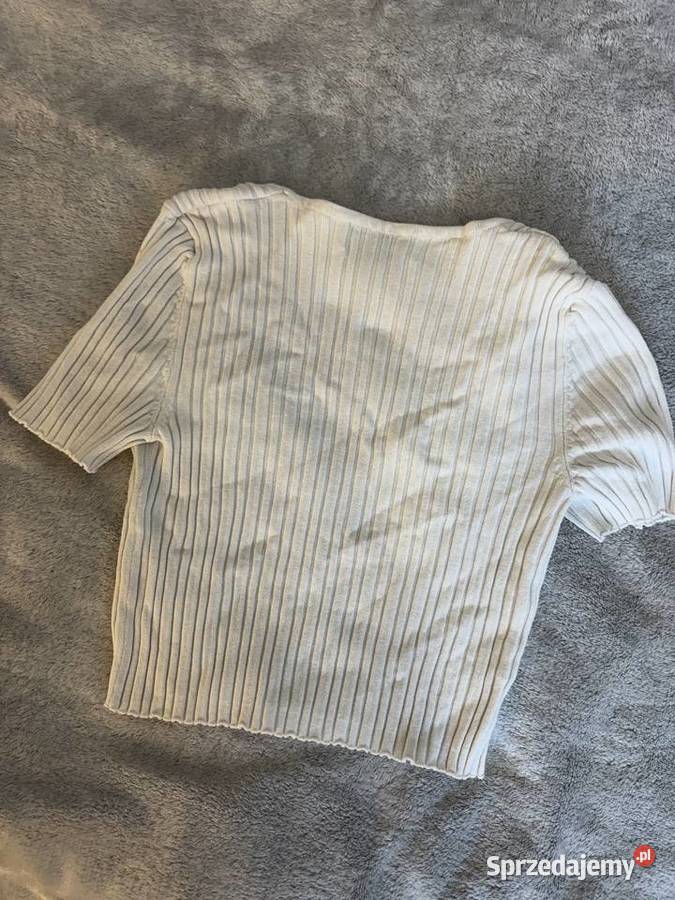 Biała bluzka koszulka crop top z krótkim rękawem podkarpackie Jasło