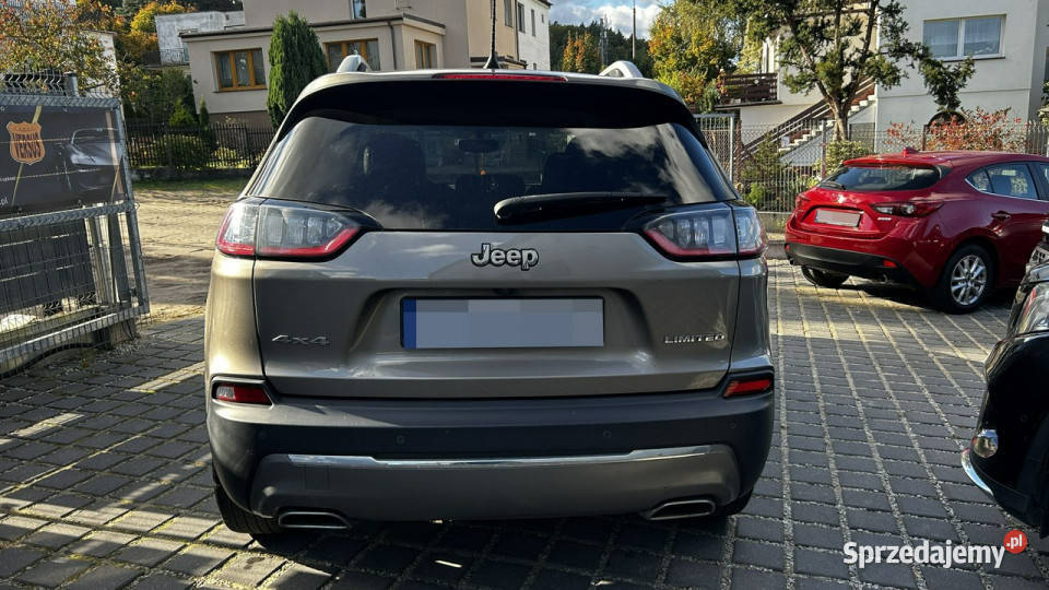 Jeep Cherokee Limited 32 272 4x4 Automat Raty pomorskie