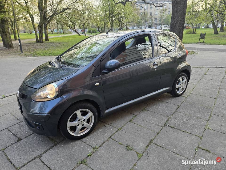 Toyota aygo 10 benzyna sprzedam