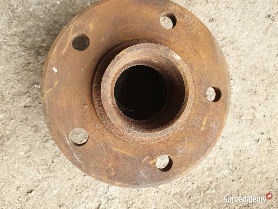 Piasta koła przedniego 5 otworów Ursus C330 C360 Radomsko