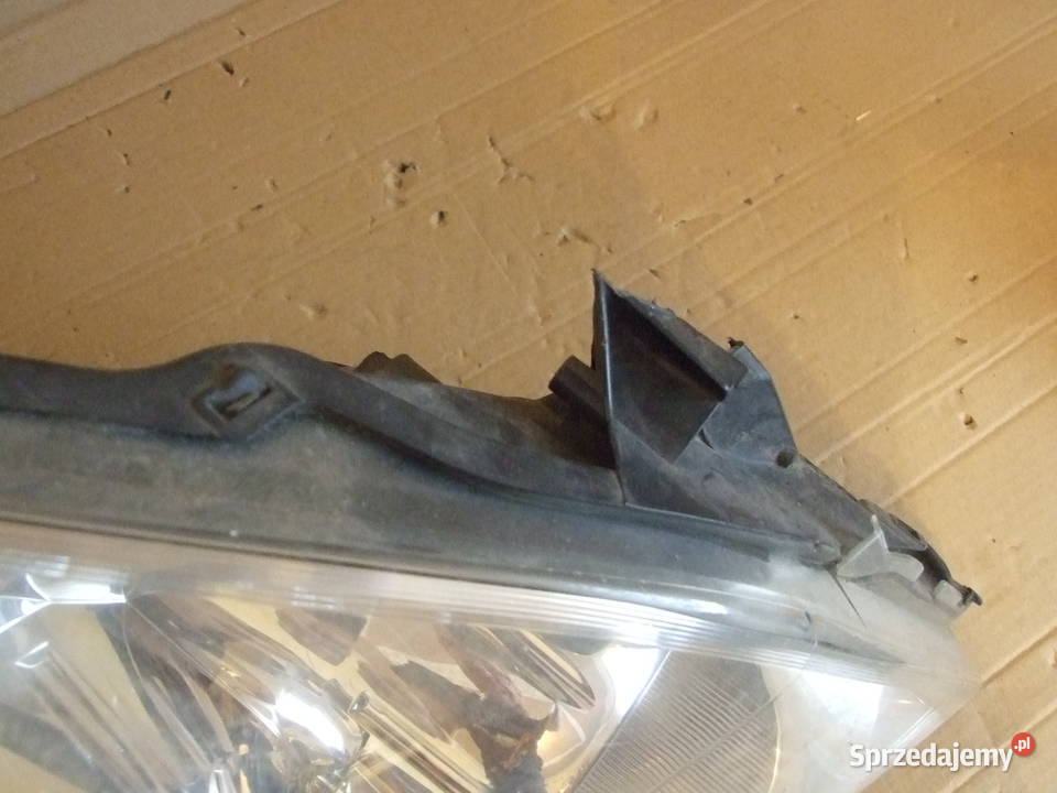 Lampa Opel Vectra C lift prawa 13170916