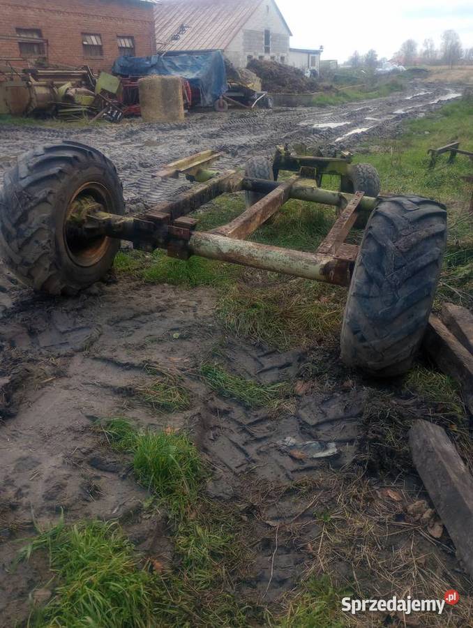 Rama z kołami sieczkarnii fortschnit Kocierzew Południowy