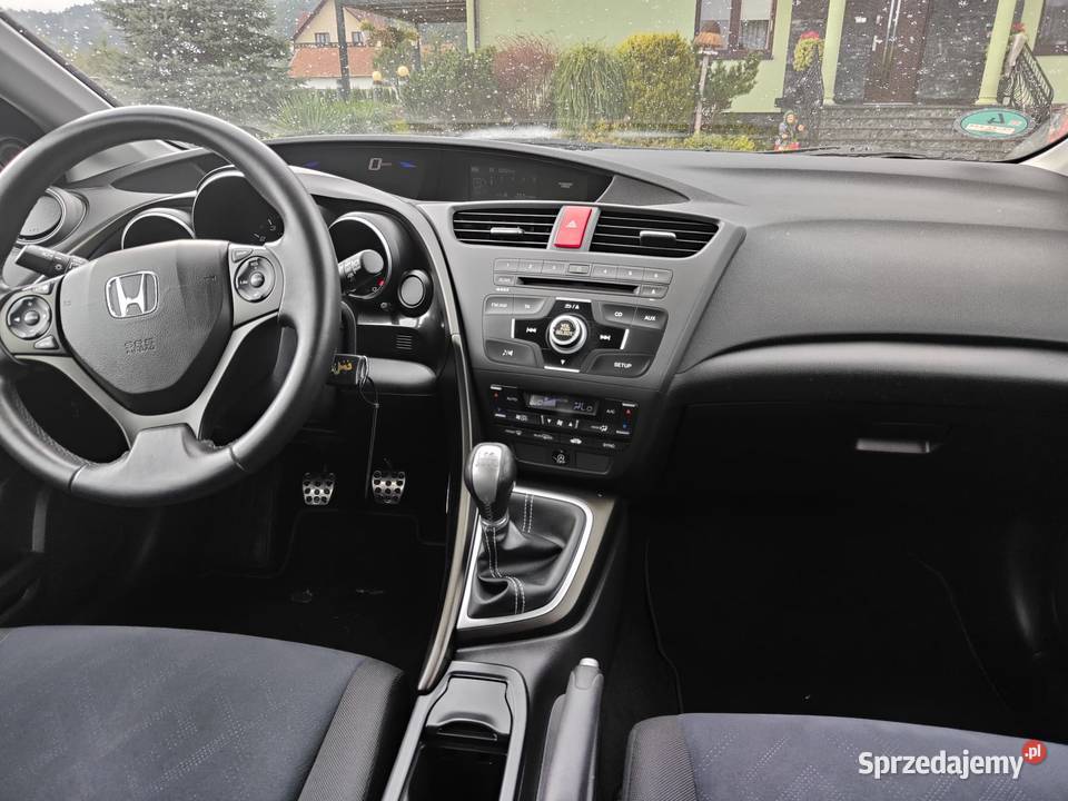 Honda Civic 2013r 18 benzyna 142 Wielka Wieś sprzedam