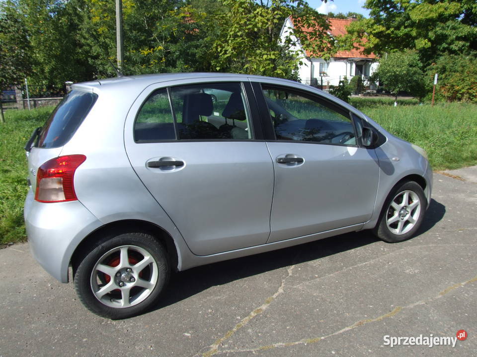 Toyota Yaris 13 2007 Przebieg 148 000 Salon Hatchback Elbląg sprzedam