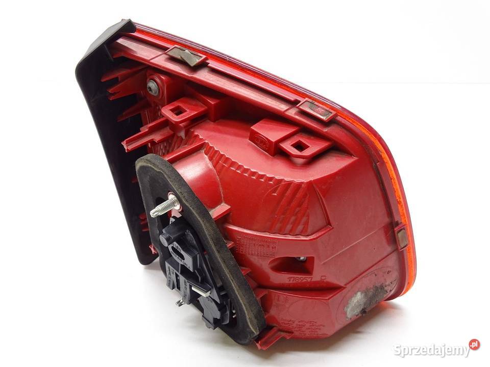 LAMPA PRAWA PRAWY TYŁ TYLNA W KLAPE VW TIGUAN I sprzedam