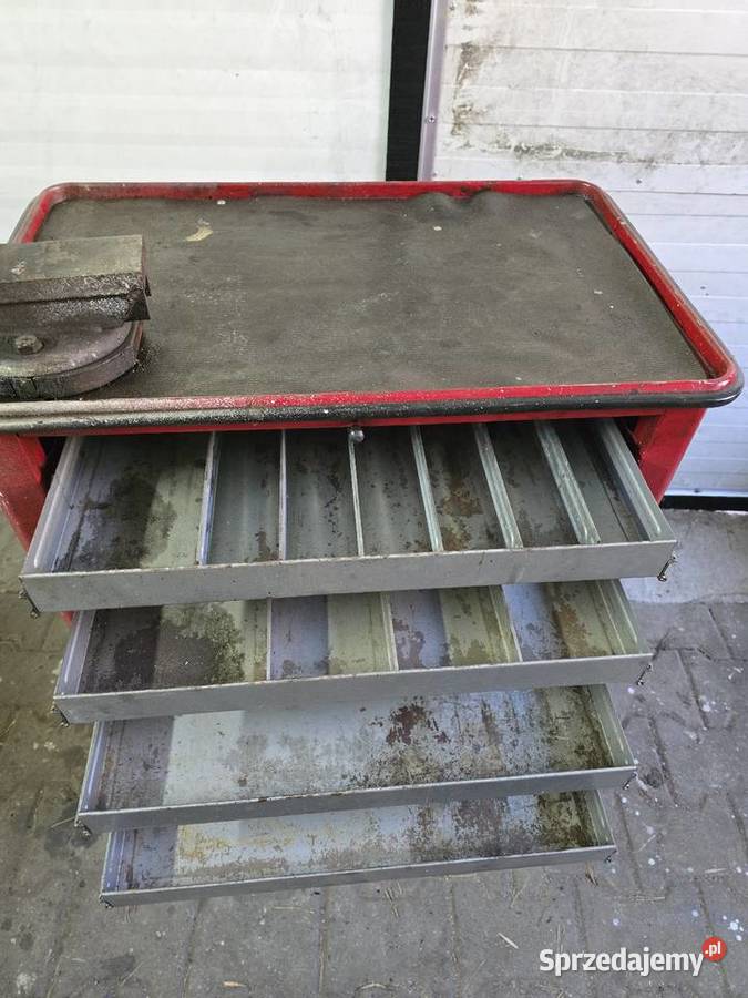 Szafka narzędziowa z imadłem Radoszewnica