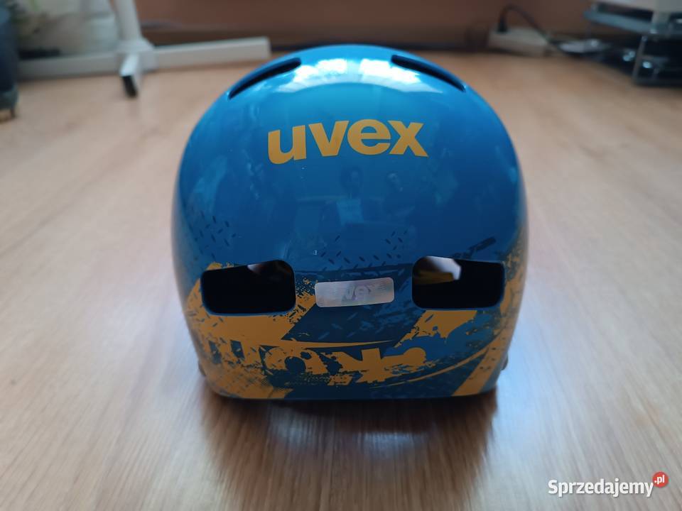 Kask dziecka na snowboard narty firmy UVEX Szczyrk