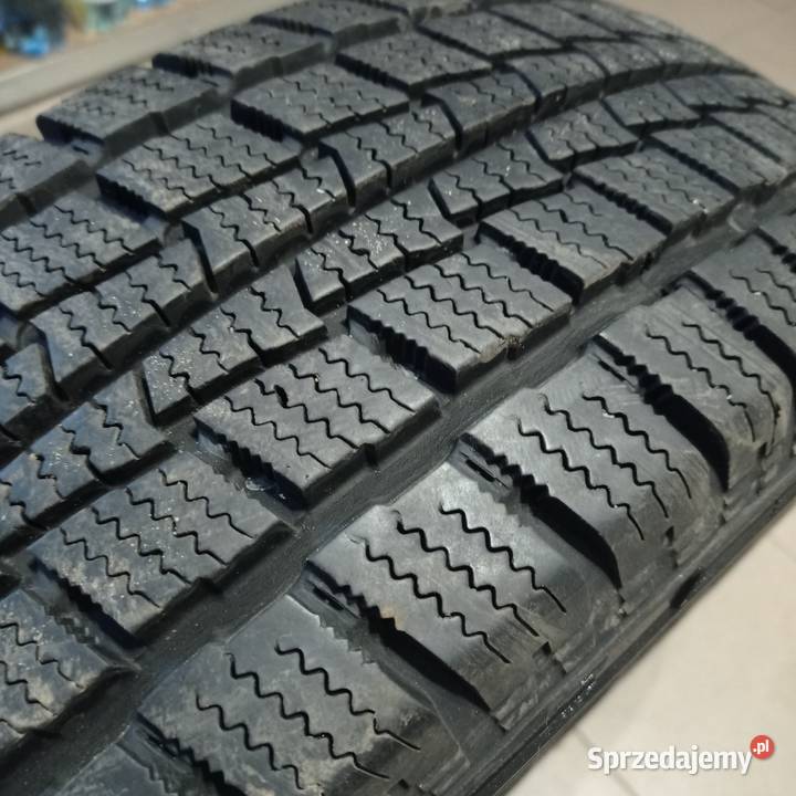 19570 R 15 C HANKOOK Winter RW06 9 mm Kamień Pomorski