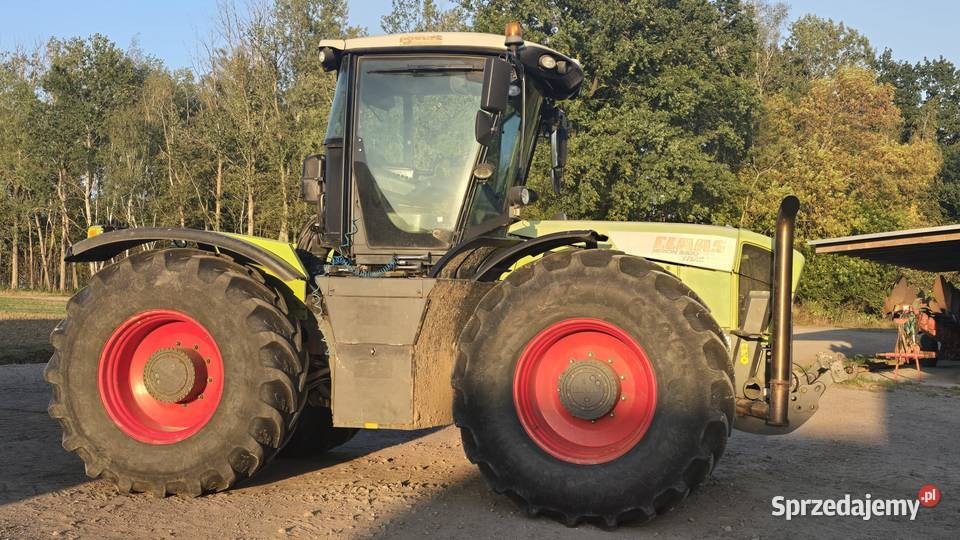 Claas Xerion 3300 TRAC Sokoły