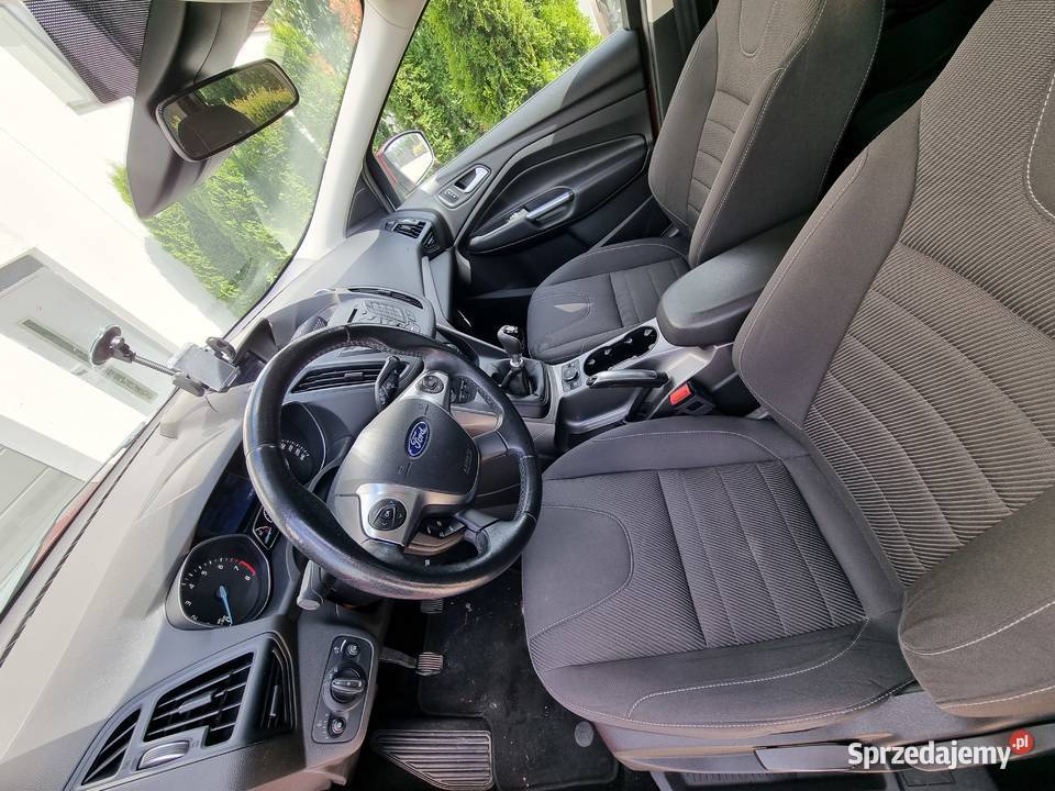 Ford Kuga 2016 r benzyna 15 150 100 sprawny 150KM Tulce