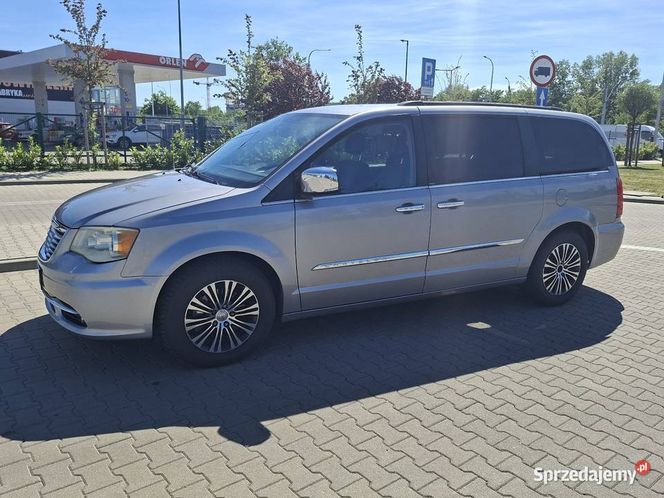 CHRYSLER TOWN COUNTRY LIMITED 2013R 36 LPG FULL VAT marża dolnośląskie Wrocław sprzedam
